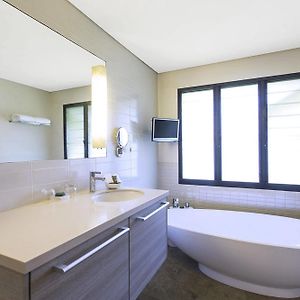 Master King Suite